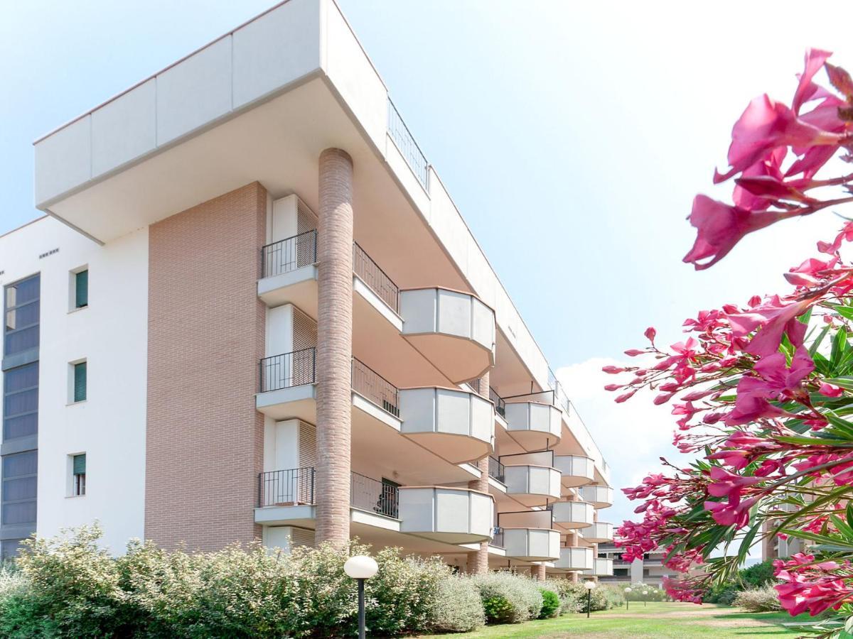 Apartment Superior-4 By Interhome San Vincenzo Luaran gambar
