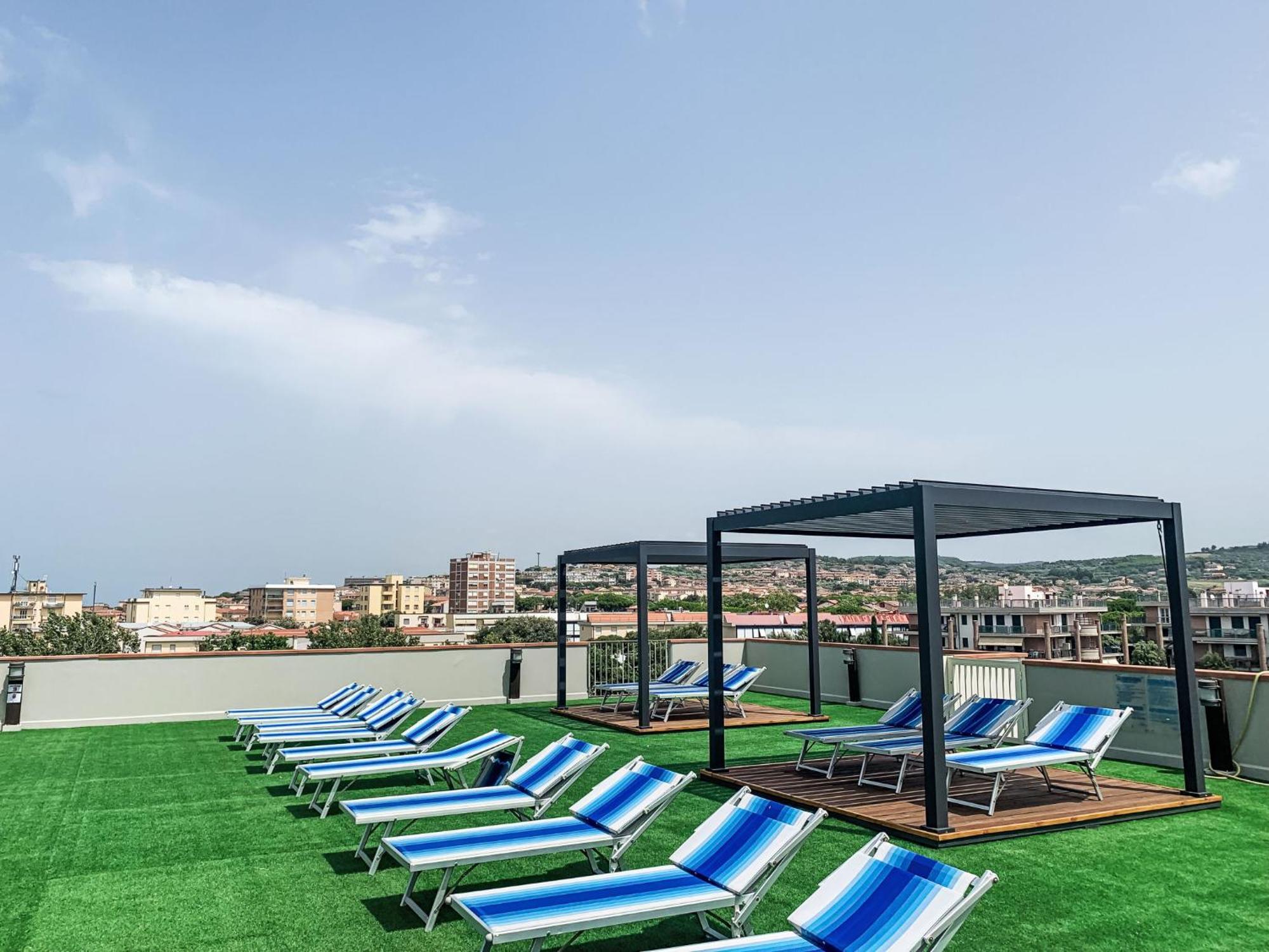 Apartment Superior-4 By Interhome San Vincenzo Luaran gambar